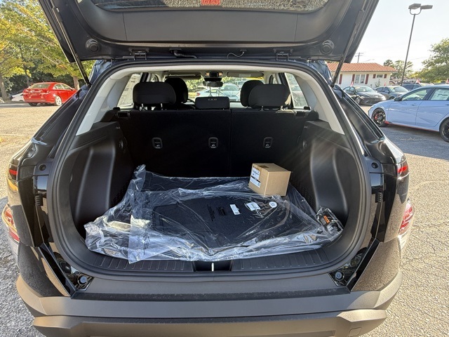 2026 Hyundai Kona SE photo 14