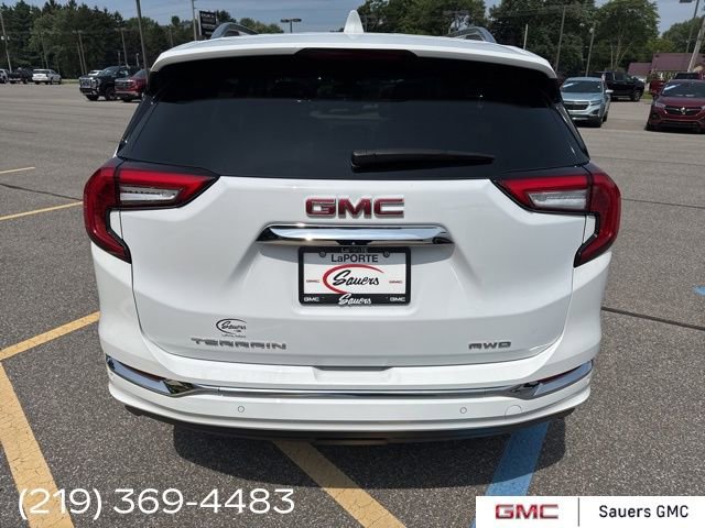 2023 Gmc Terrain Denali photo 2