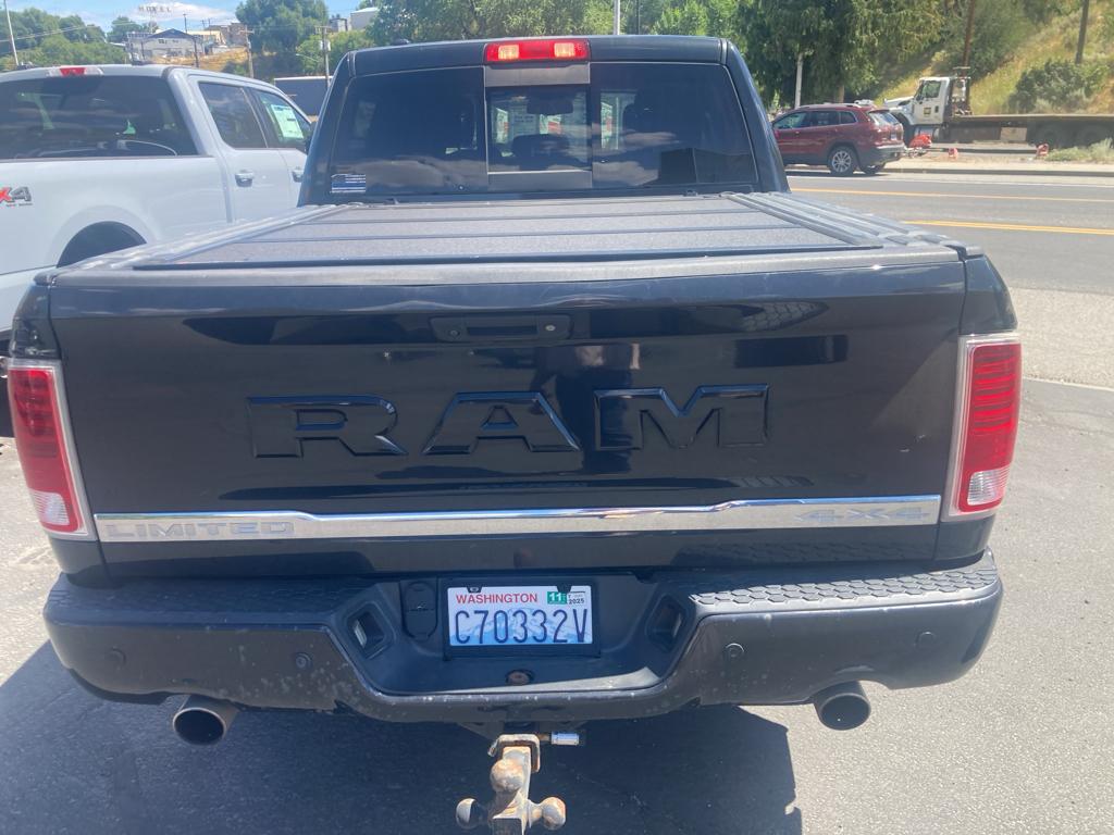 2017 Ram 1500 Limited photo 3