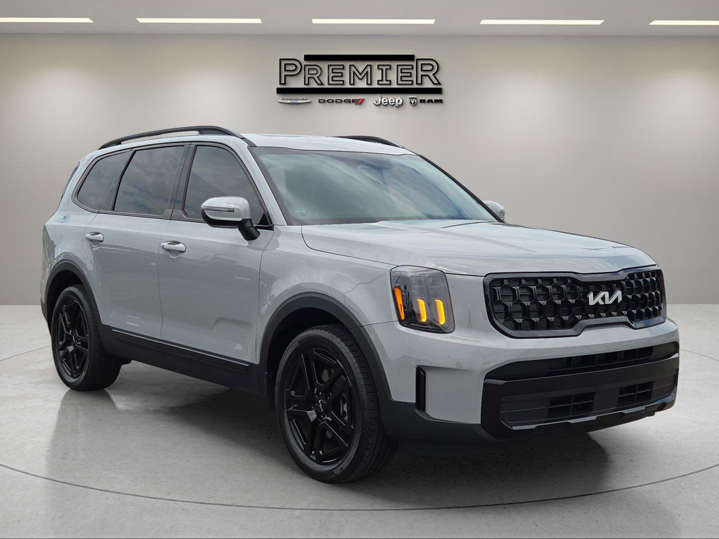2024 Kia Telluride EX X-Line photo 3