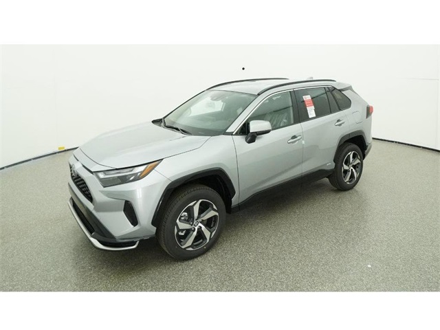 2025 Toyota RAV4 SE's photo
