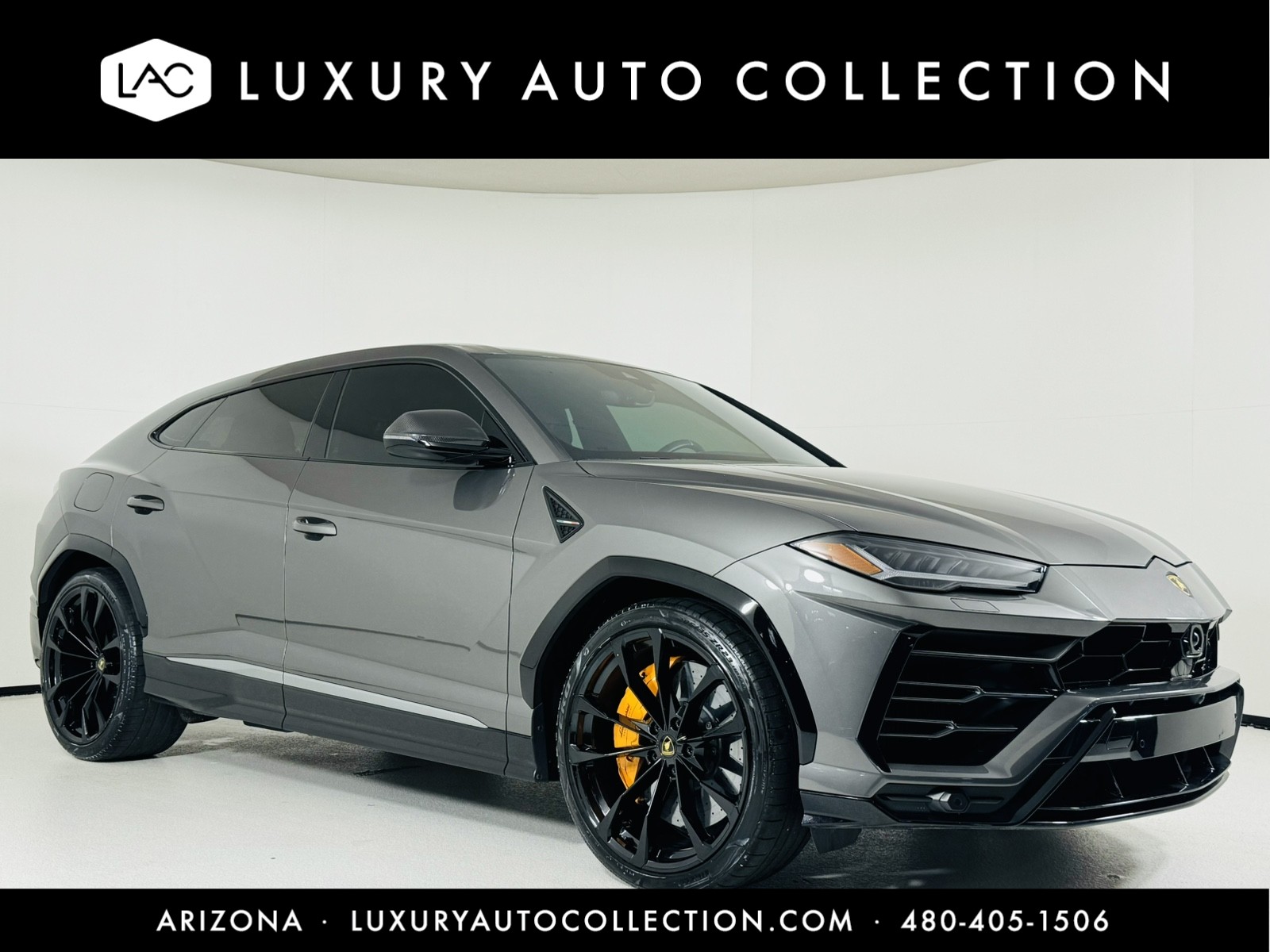 2021 Urus 4 place seating configuration SUV in Scottsdale 