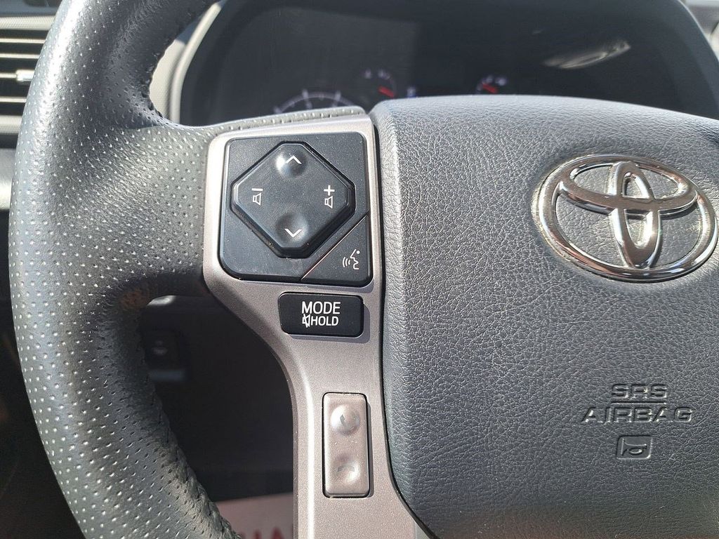 2024 Toyota 4Runner SR5 photo 25
