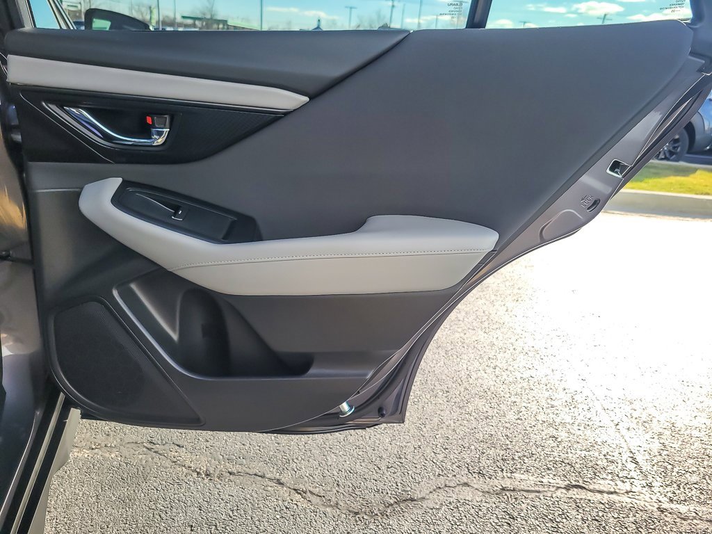 2025 SUBARU OUTBACK - Image 20