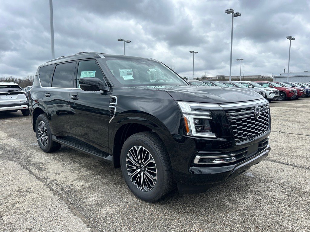 2025 Nissan Armada SL's photo