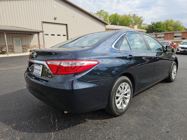 2017 Toyota Camry XLE XSE photo 6