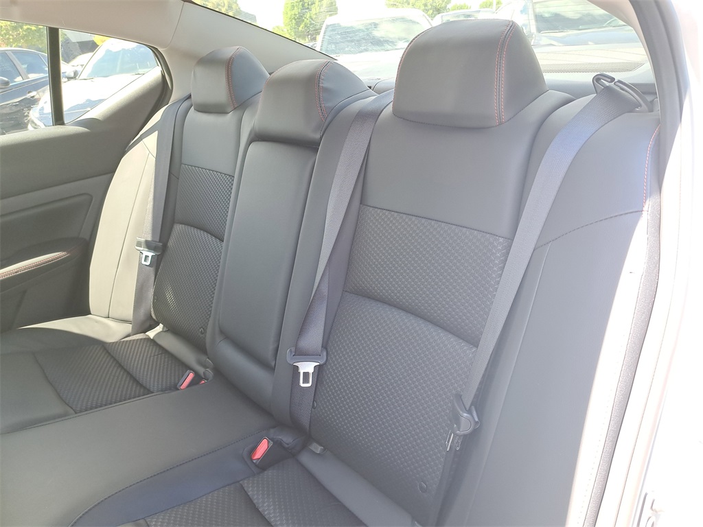 2025 Nissan Altima 2.5 SR photo 13