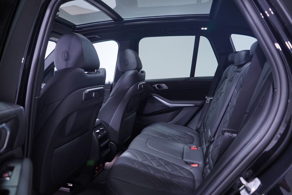 2025 Bmw X5 xDrive50e photo 9