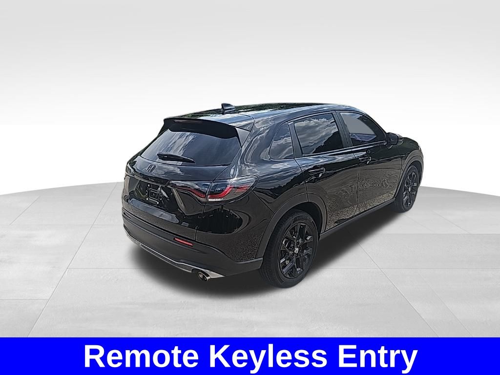 2024 Honda HR-V Sport photo 3