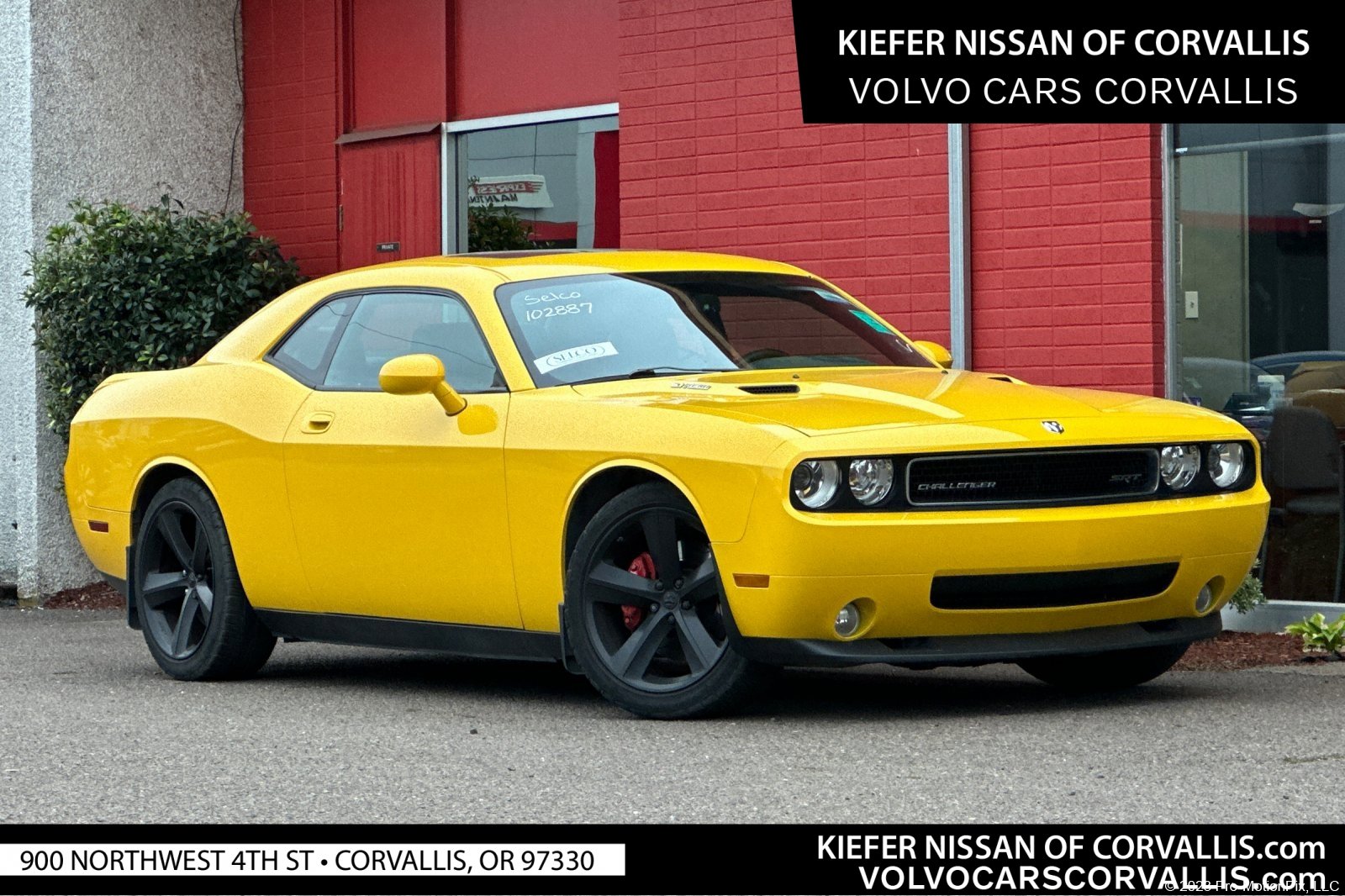 2010 Dodge Challenger SRT8's photo