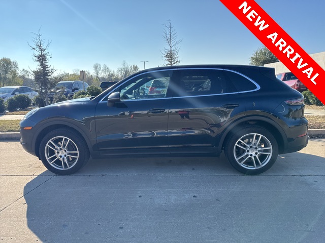 2020 Porsche Cayenne Base photo 4