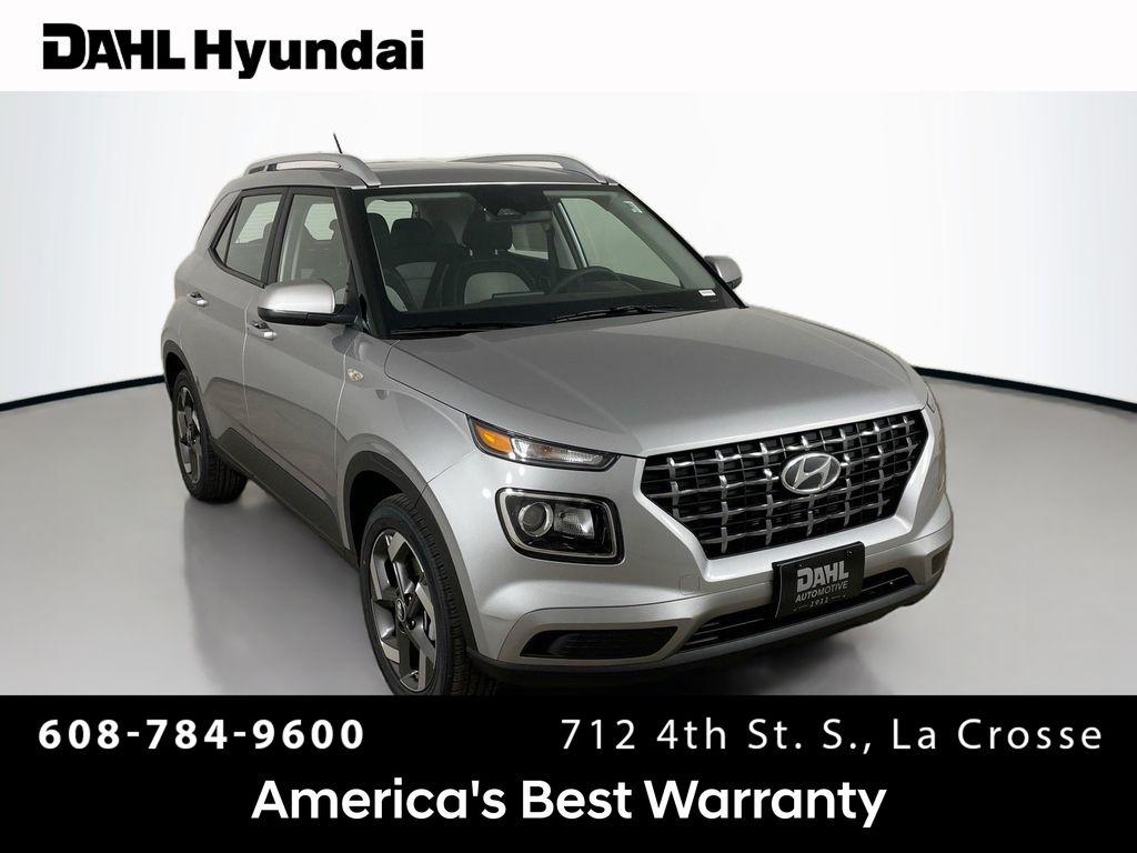 2026 Hyundai Venue SEL's photo