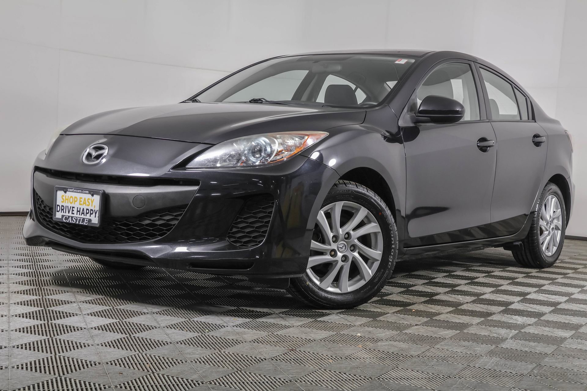 2012 Mazda Mazda3 Touring photo 2