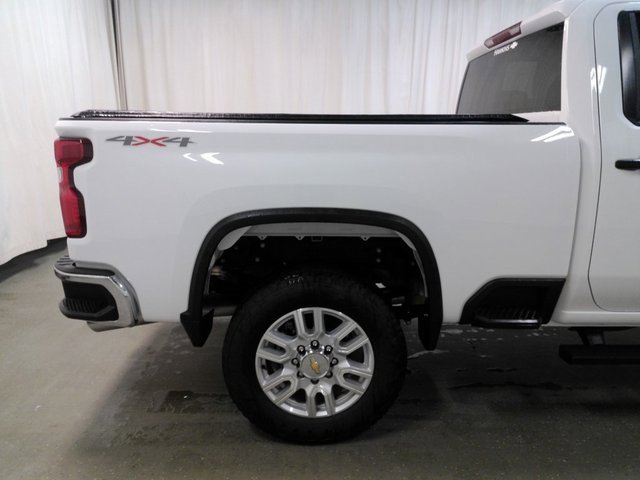 2024 Chevrolet Silverado 3500HD photo 3