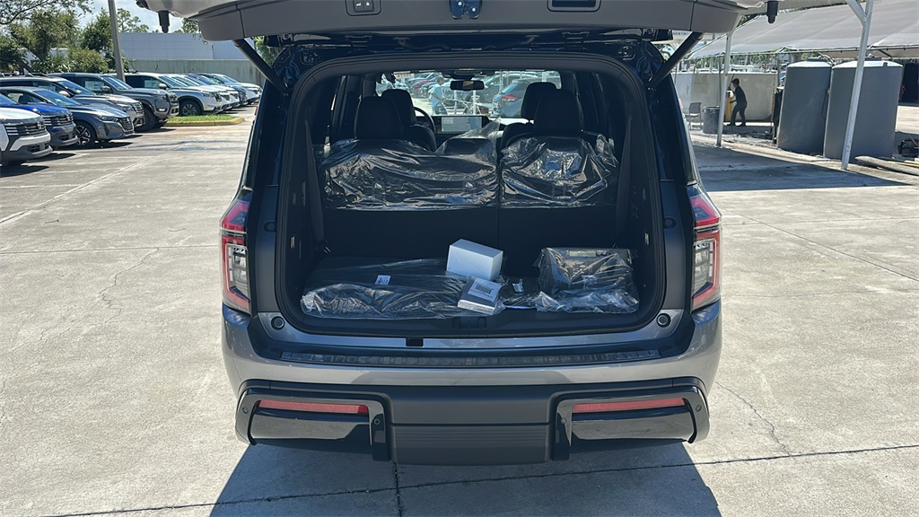 2026 Nissan Armada photo 27