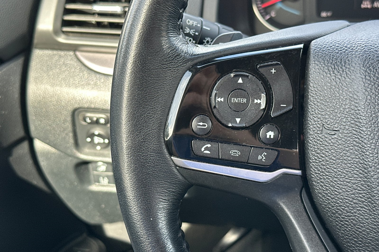 2021 Honda Pilot EX-L photo 32