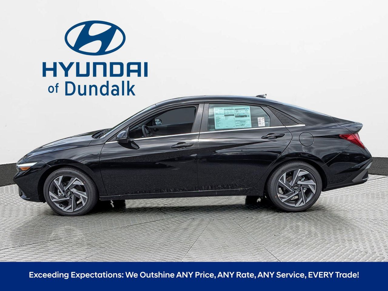 2025 Hyundai Elantra Hybrid Limited photo 4