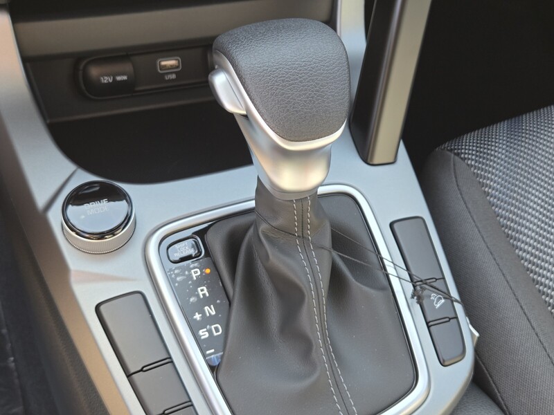 2026 Kia Seltos LX photo 8