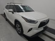 2021 Toyota Highlander XLE's photo