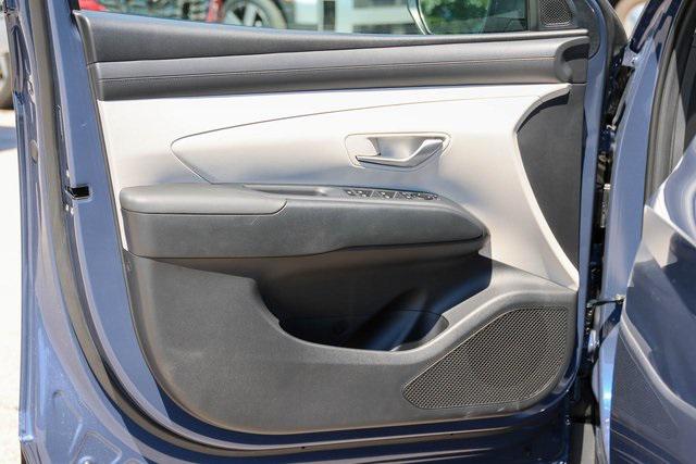 New 2025 Blue Hyundai SEL FWD image 8