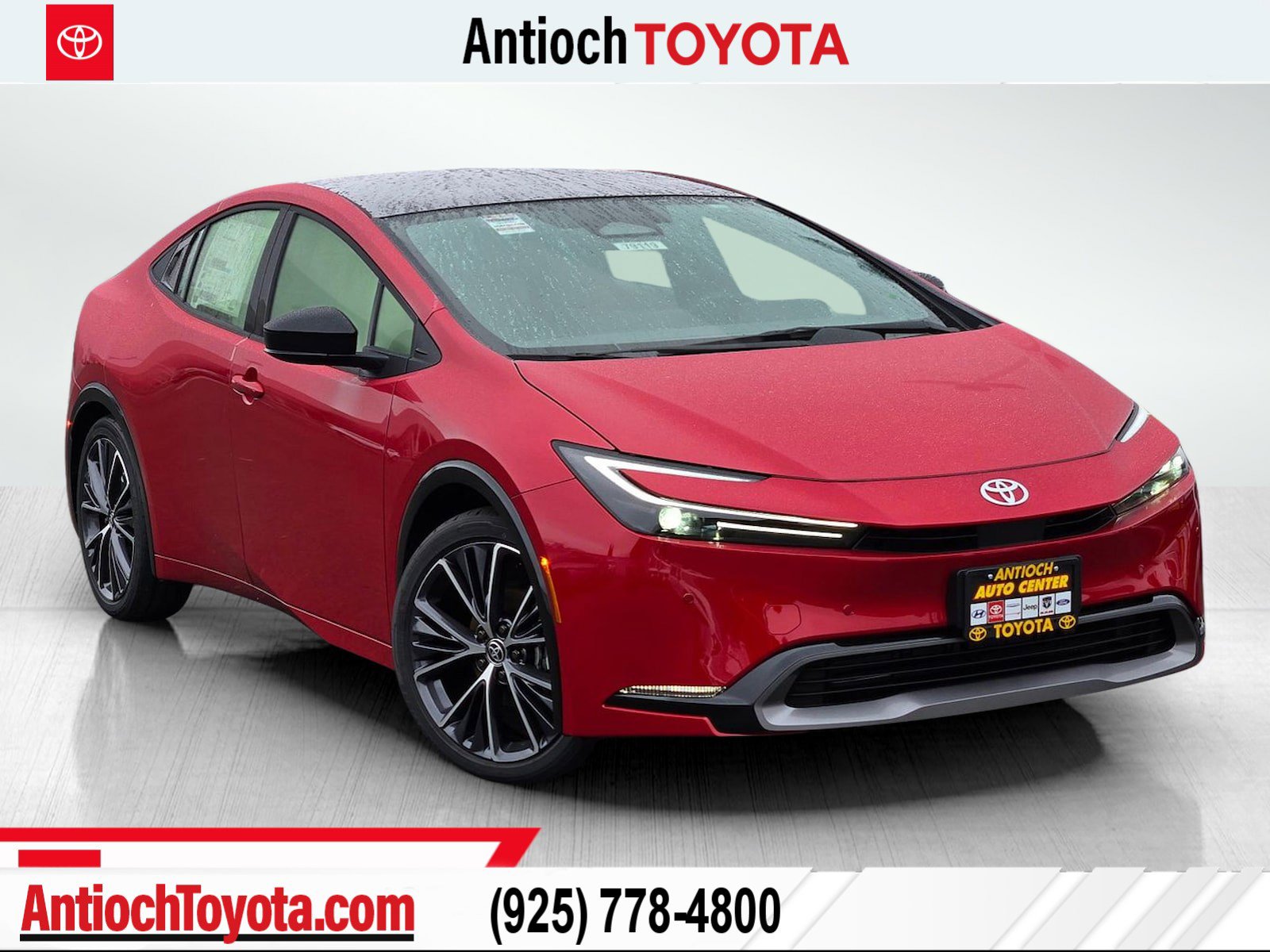 2026 Toyota Prius XLE's photo