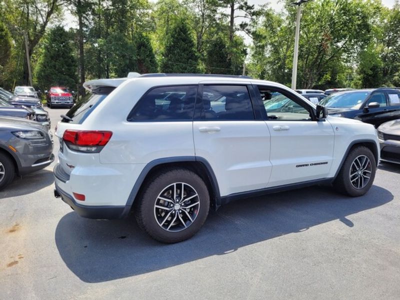 2018 Jeep Grand Cherokee Trailhawk photo 12
