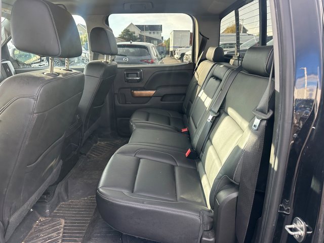 2018 Chevrolet Silverado 1500 LTZ photo 4