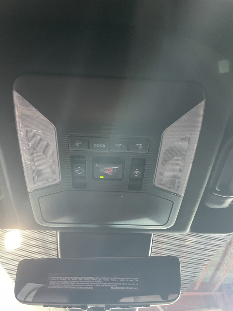 2025 Toyota RAV4 Hybrid XSE photo 44