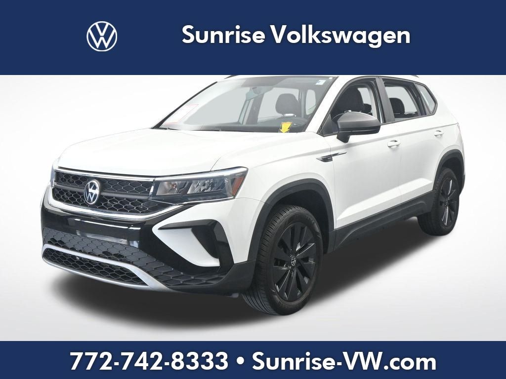 2022 Volkswagen Taos S's photo