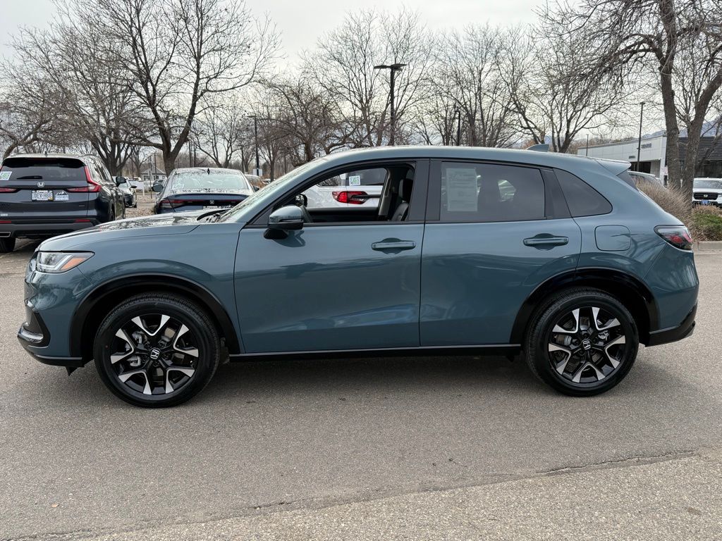 2026 Honda HR-V EX-L photo 4