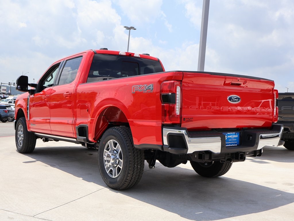 2025 Ford F-250 Lariat photo 3