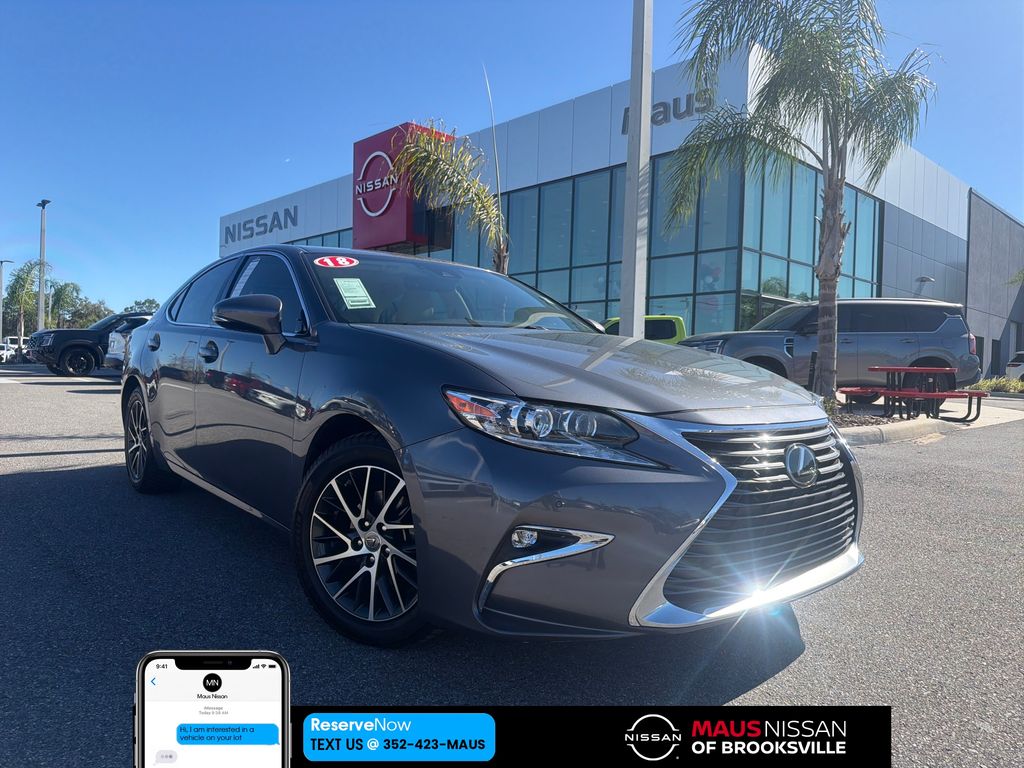 2018 Lexus ES 350's photo