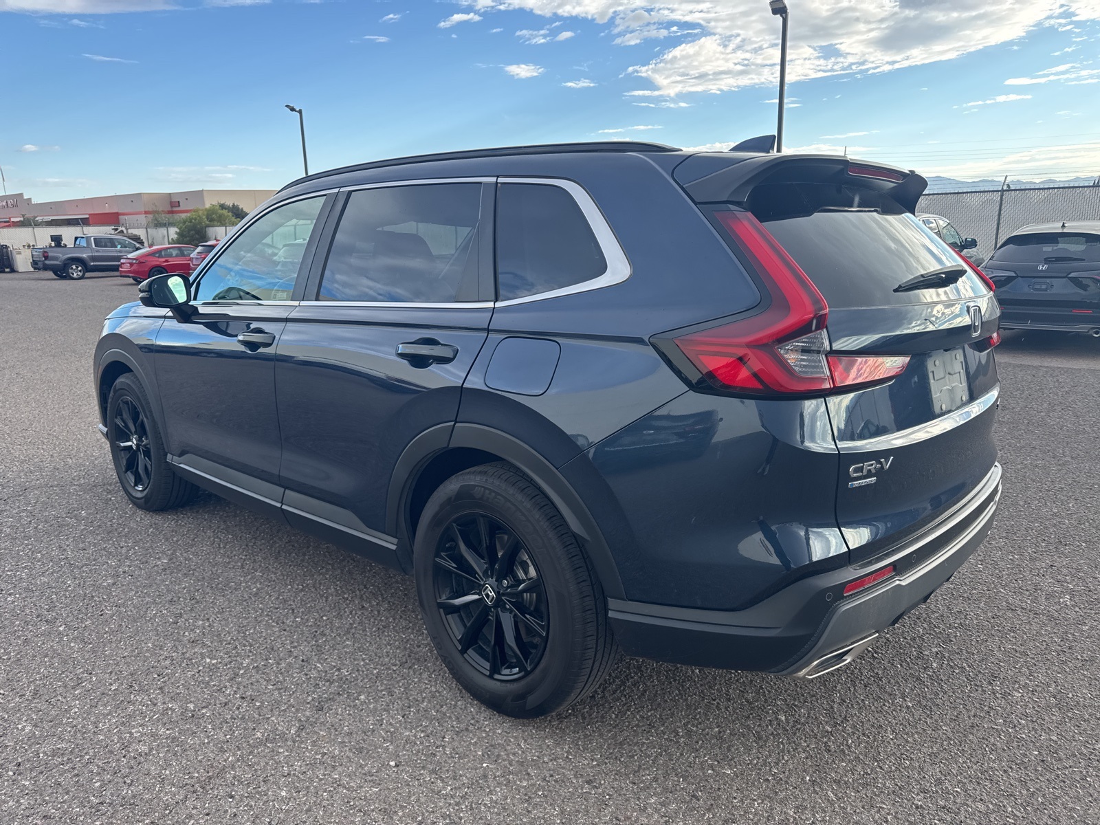2024 Honda CR-V Hybrid Sport-L photo 3
