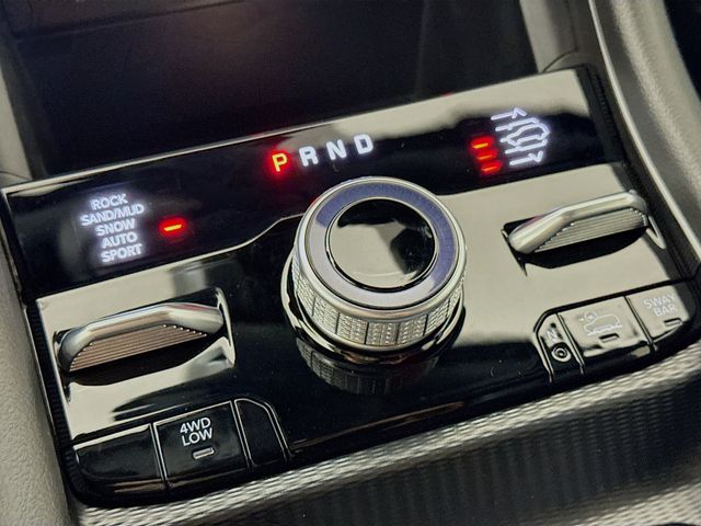 2024 Jeep Grand Cherokee Trailhawk 4xe photo 16
