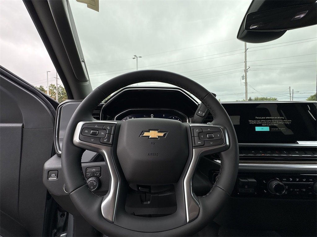 2026 Chevrolet Silverado 1500 LT photo 10