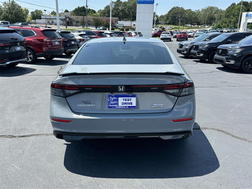 2024 Honda Accord Hybrid photo 24