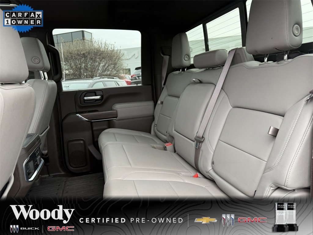 2023 GMC SIERRA HD - Image 32