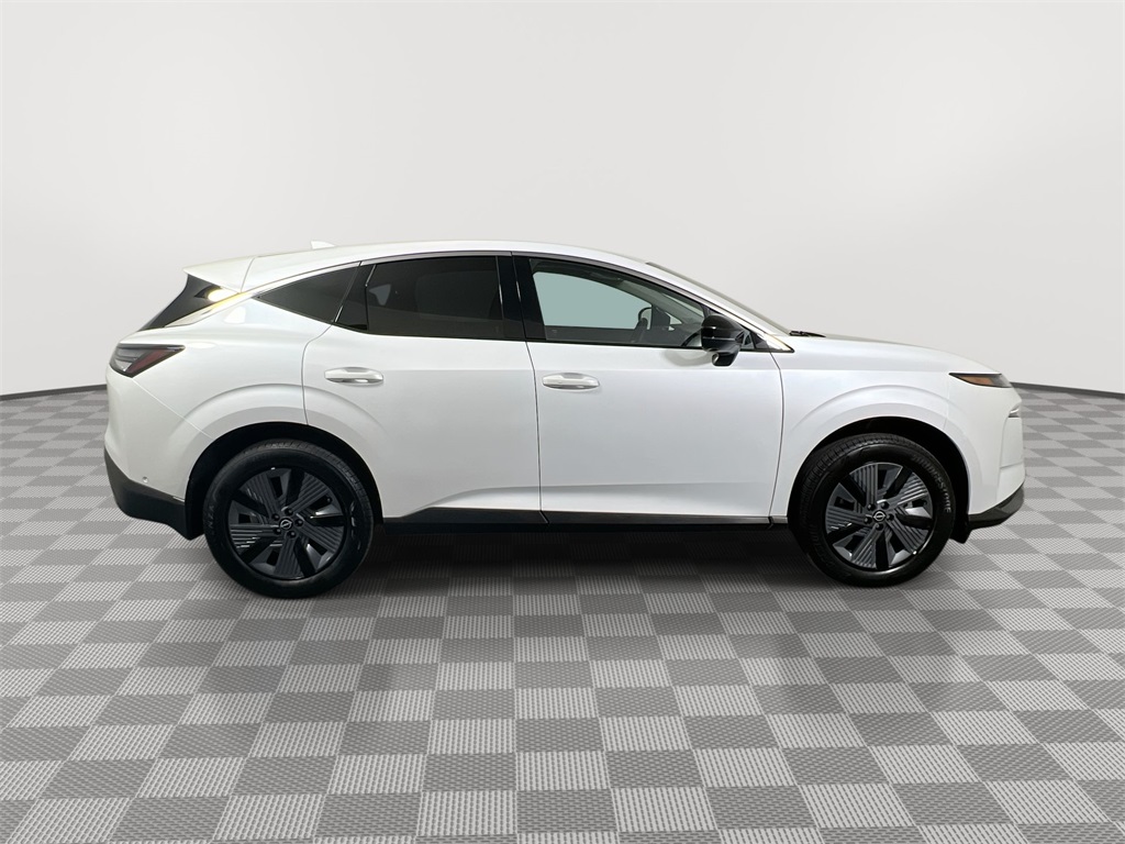 2025 Nissan Murano SL photo 9