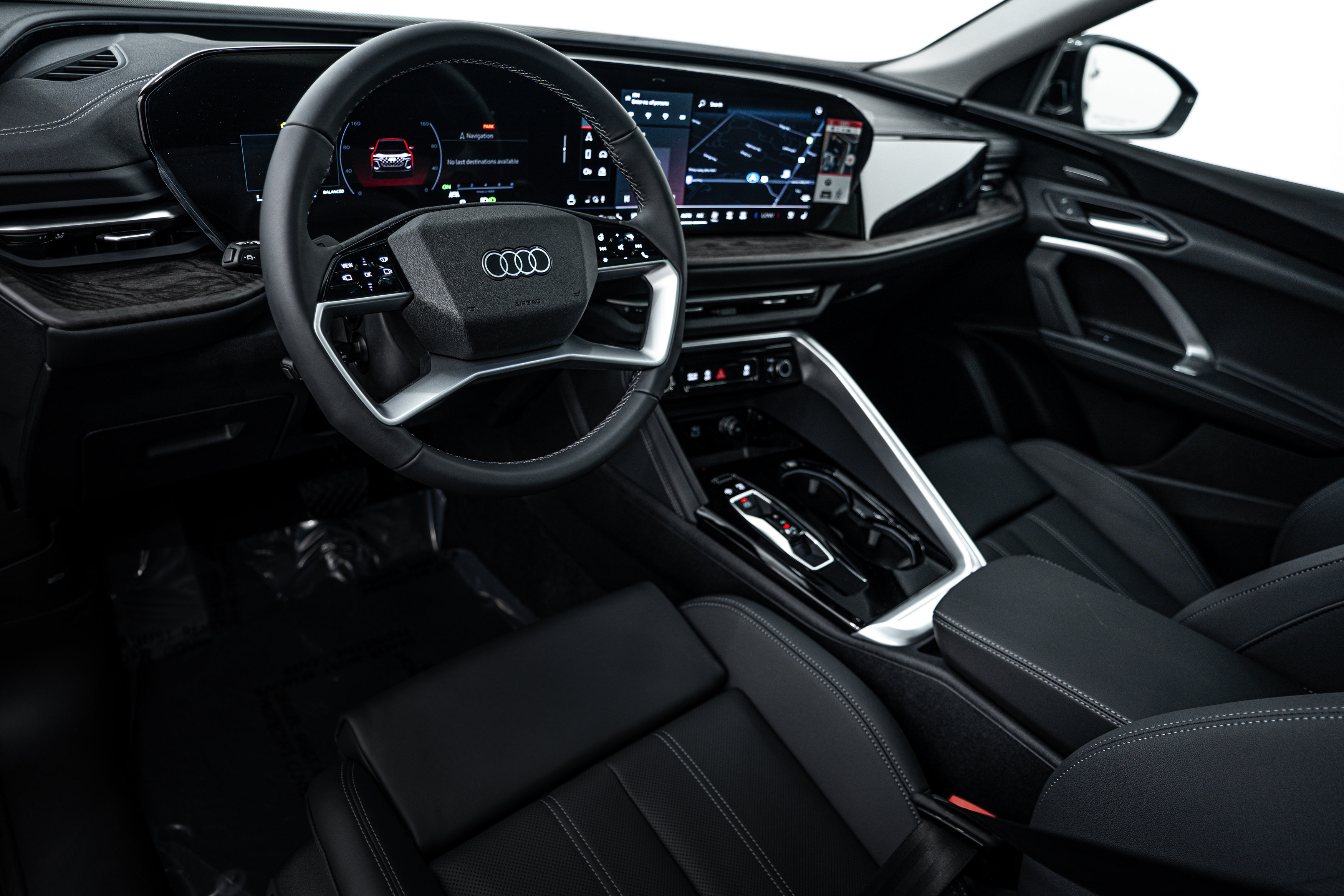 2025 Audi Q5 Premium Plus photo 9
