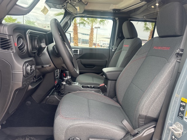 2025 Jeep Gladiator Rubicon photo 19