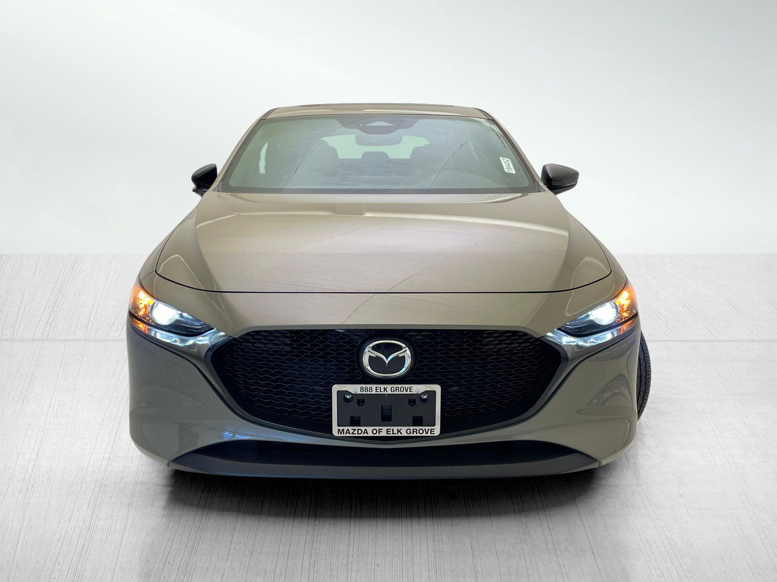 2025 Mazda Mazda3 Hatchback 2.5 Carbon Turbo photo 2