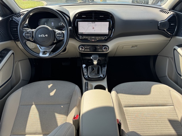 2023 Kia Soul EX photo 14