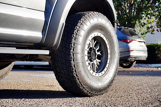 Used 2019 Gray Ford Raptor image 8