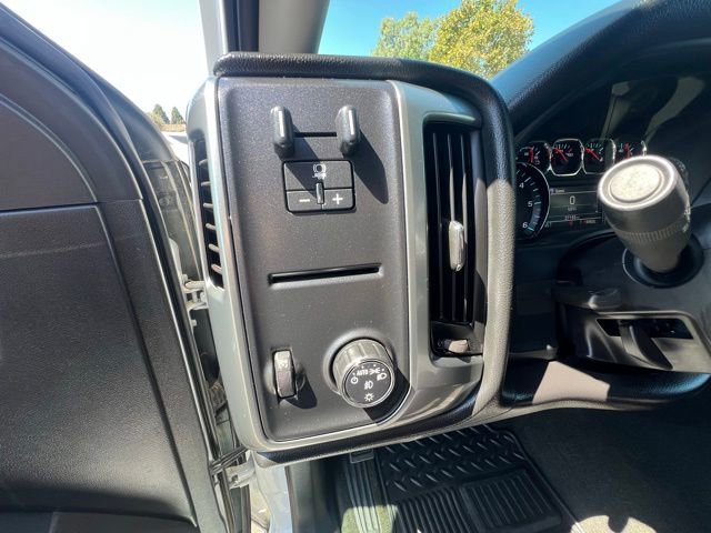 2017 Chevrolet Silverado 1500 LT photo 10