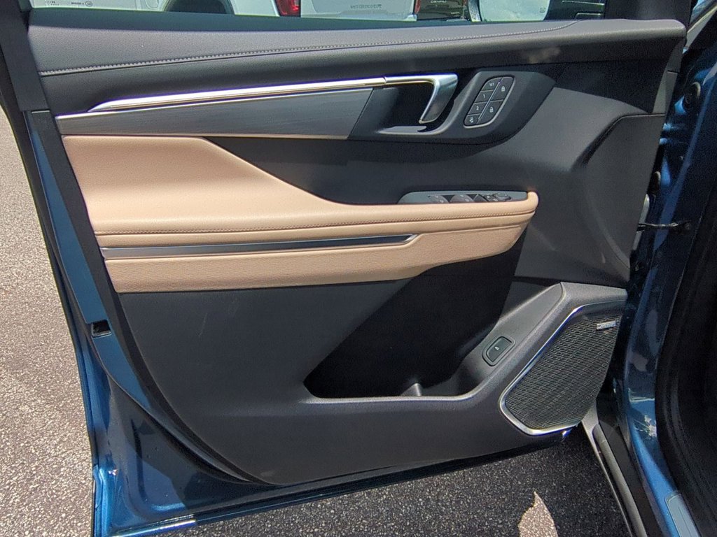 2025 Buick Enclave Preferred Sport photo 18