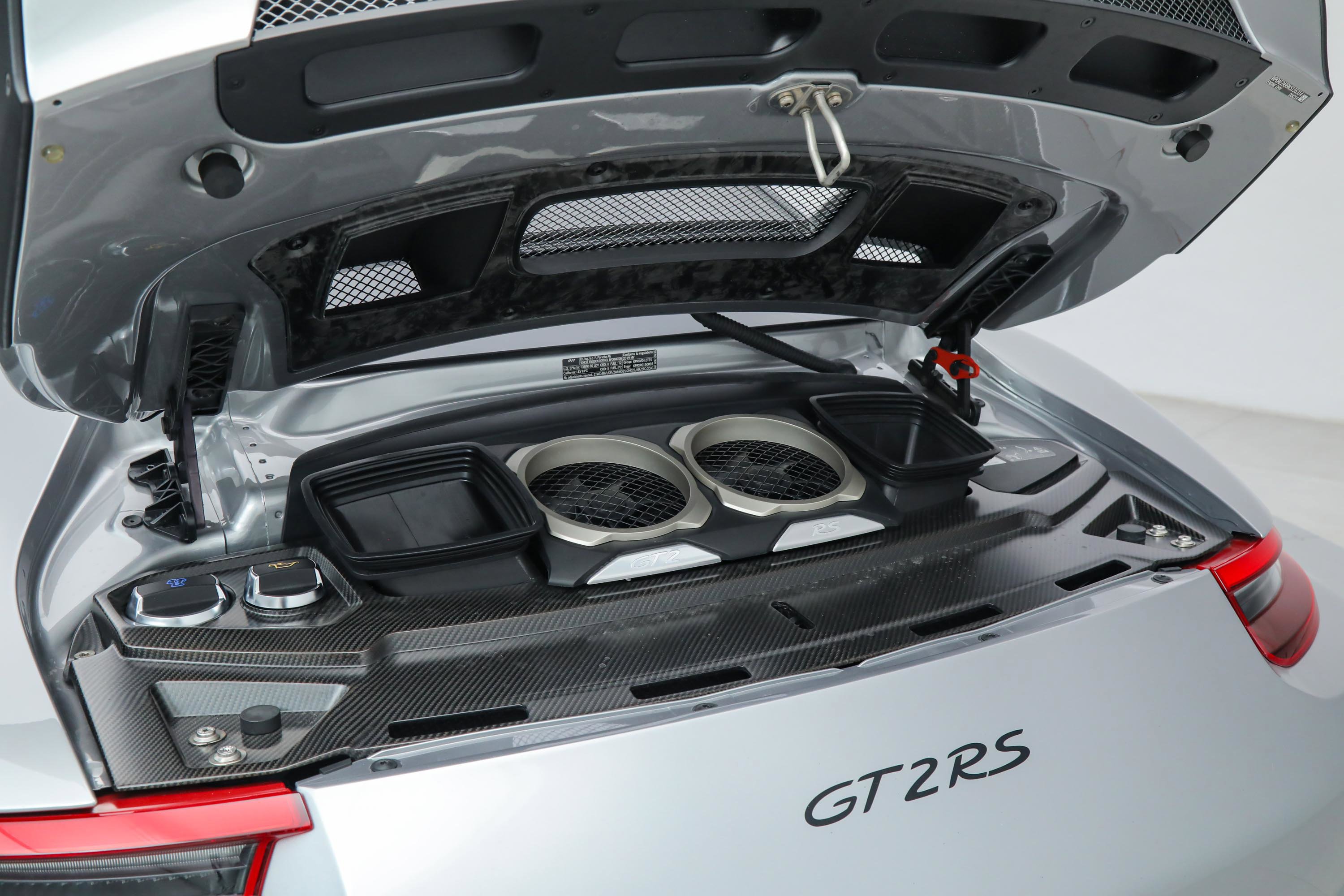 2019 Porsche 911 GT2 RS photo 37