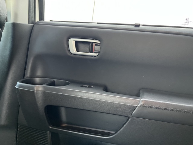 2015 Honda Pilot Touring photo 57
