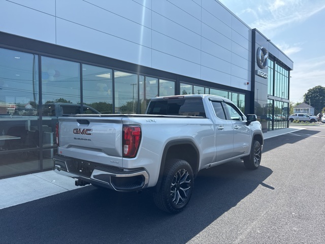 2019 Gmc Sierra 1500 SLE photo 2