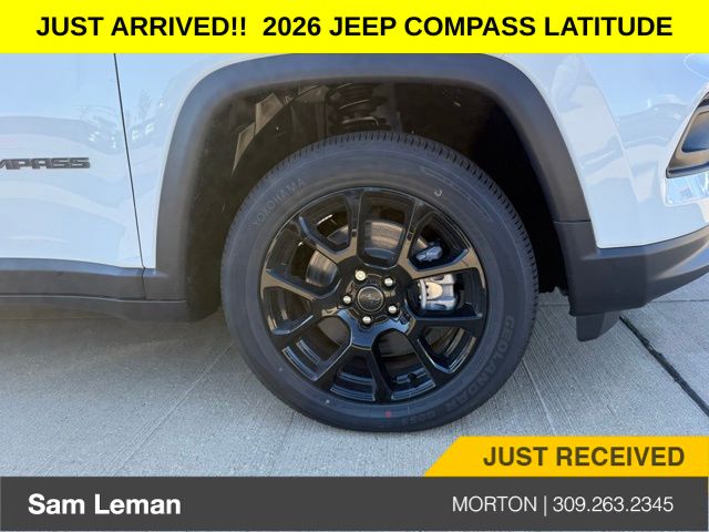 2026 Jeep Compass Latitude Altitude photo 3