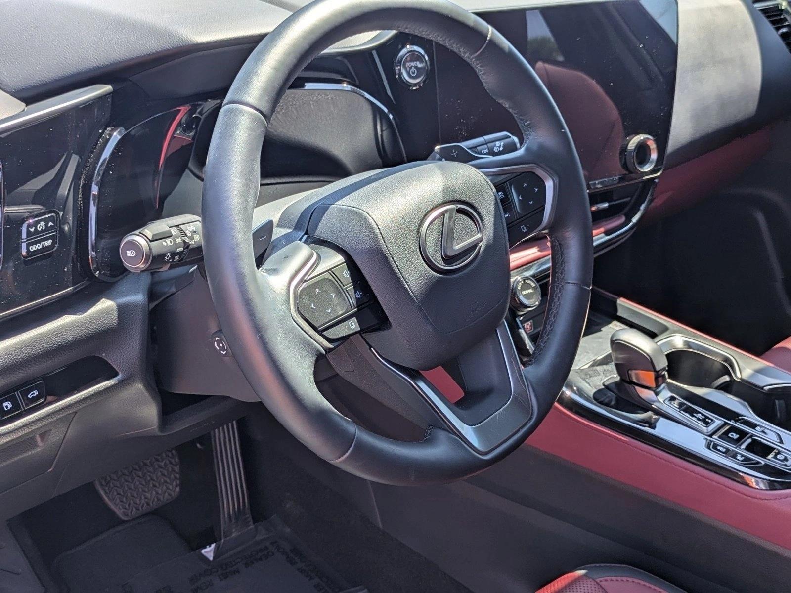 2024 Lexus NX 350h Premium AWD photo 9